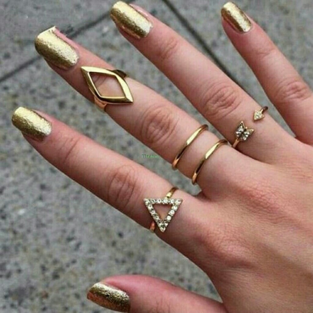 5 gold plated rings